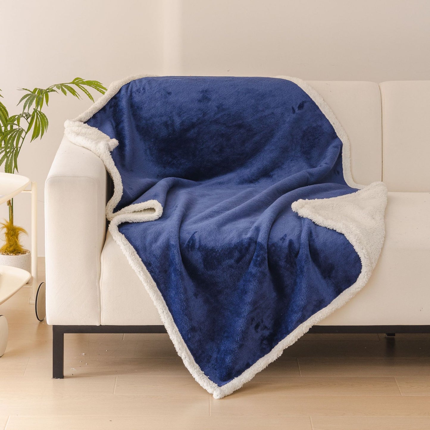 Wonder Waterproof Pet Blanket